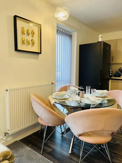 Luxury Home 2Bed City Centre Cardiff