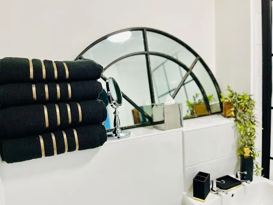 Luxury Home 2Bed City Centre Cardiff United Kingdom