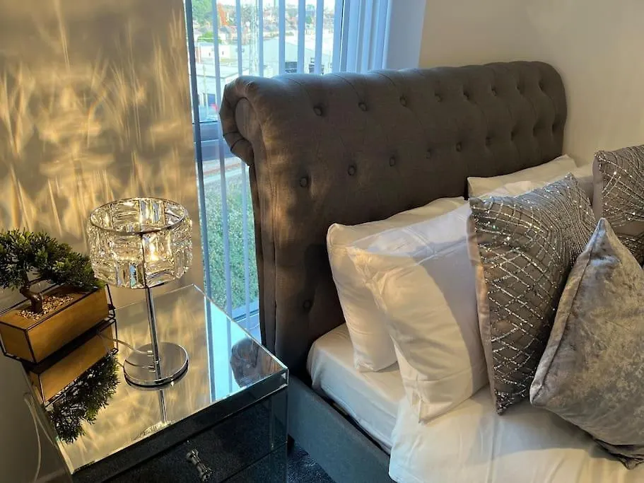Apartment Luxury Home 2Bed City Centre Cardiff United Kingdom