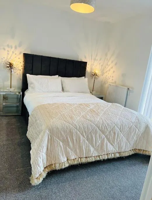 Luxury Home 2Bed City Centre Cardiff Apartment